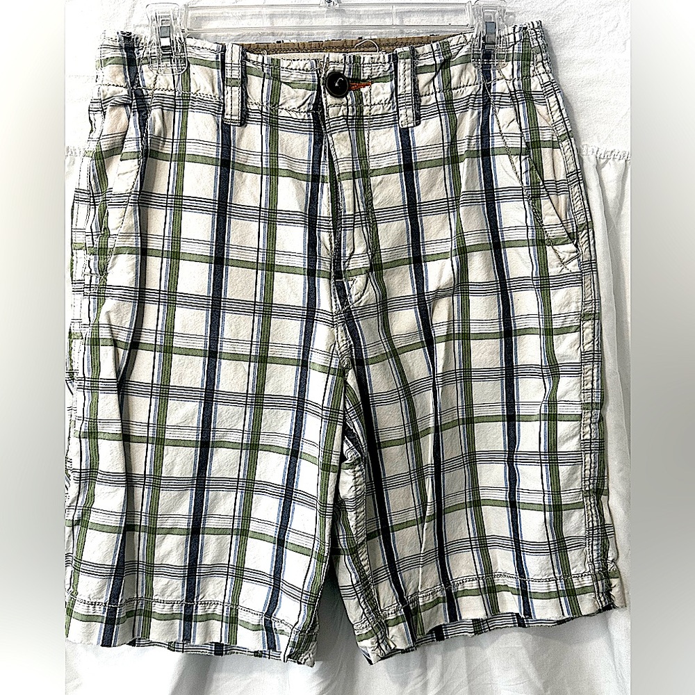 American Eagle plaid shorts size 28